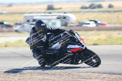media/Oct-14-2023-TrackXperience (Sat) [[0517685739]]/Level 3/session 5 turn 12/